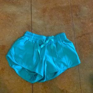 Lululemon shorts, teal